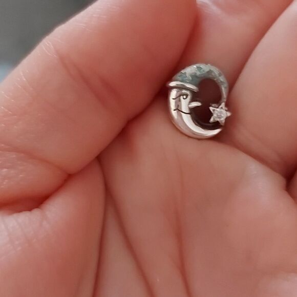 925 Silver Sleepy Moon Charm - Picture 9 of 10